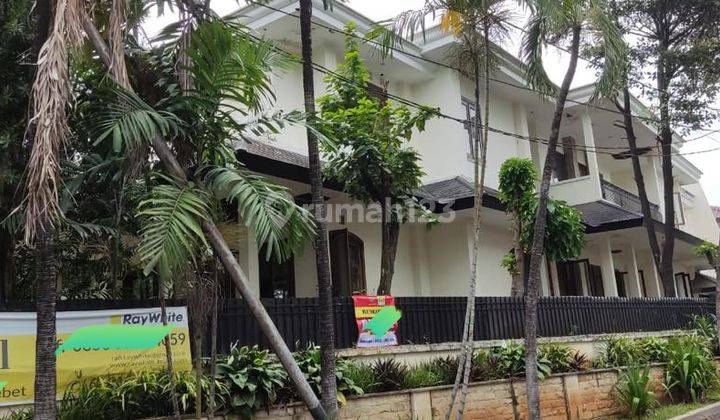Jual rumah di patra kuningan jakarta selatan 2 lantai 3