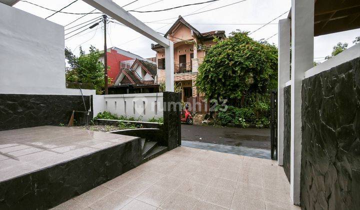 Rumah Minimalis 2 Lt Free Renov 10 Menit ke Stasiun Bogor Dibantu Kpr J7847 2