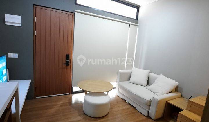 Dijual Murah Rumah Fleekhauz Greenwich BSD Furnished 2