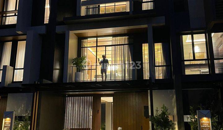 Brand New Wynyard Rumah Jepang Modern di Bsd Marmer 3 Lantai