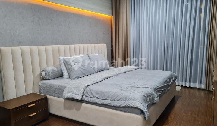 Rumah Mewah di Nava Park BSD dengan Kolam Renang + Lift 2