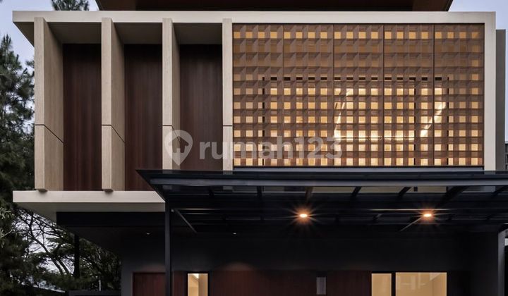 Brand New Beautiful House in Foresta BSD, Standalone Building Brand New Beautiful House in Foresta BSD, Standalone Building