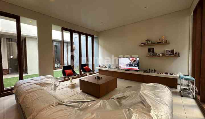 RUMAH MINIMALIS TROPICAL CITRALAND UTAMA