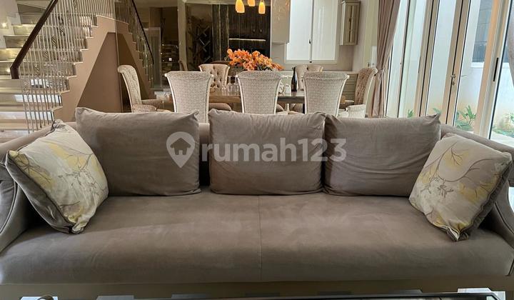 Luxurious House Pakuwon Indah Grand Embassy