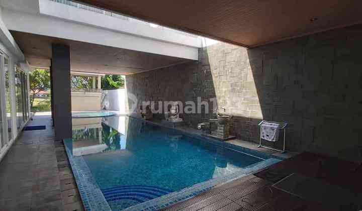 Rumah Mewah Graha Famili Golf View Surabaya Barat 2