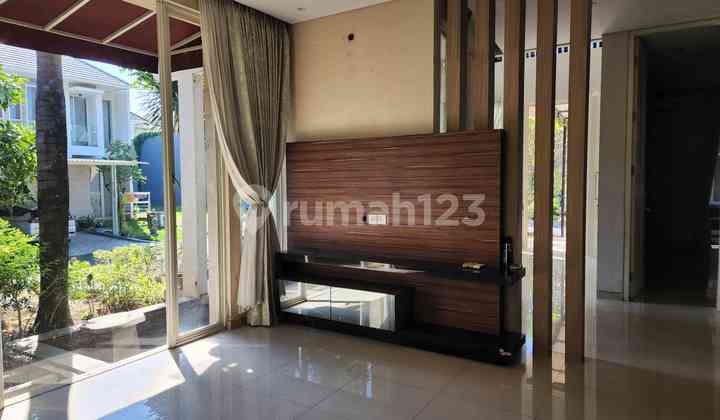Rumah THE MANSION - Pakuwon Indah Surabaya Barat 