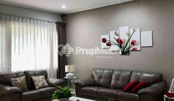 Rumah AMERICAN STLYLE GRAHA FAMILY Surabaya Barat