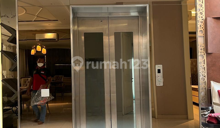 Luxurious House Pakuwon Indah Grand Embassy 2