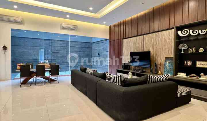 Rumah MEWAH Puri Sentra Raya Citraland Surabaya Barat Rumah MEWAH Puri Sentra Raya Citraland Surabaya Barat