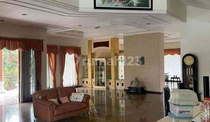 Modern Golf View House Graha Famili West Surabaya 2