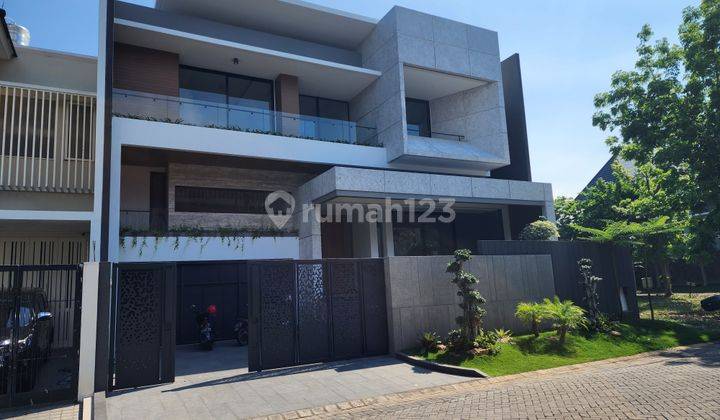 Rumah Baru Gress Minimalis Modern Split Level Pakuwon Indah Surabaya 1