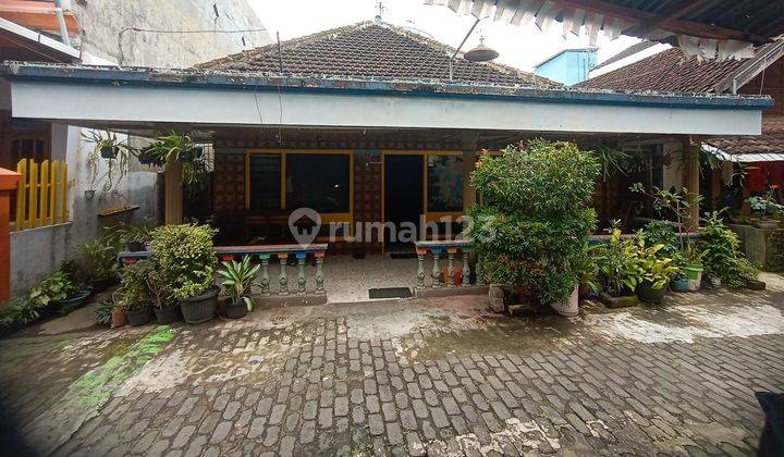 Rumah di Jalan Dr.Soetomo (Pasar Tanjung) 2 Lantai SHM 1