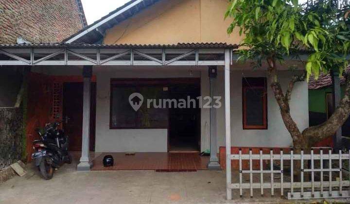 Rumah di Jl Letjen Suprapto Kebonsari SHM 1