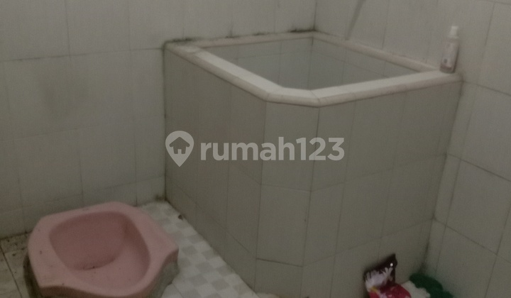 Rumah di Jl Letjen Suprapto Kebonsari SHM 8