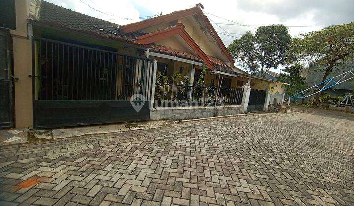 Rumah di Jalan Sriwijaya SHM Bagus Unfurnished 1