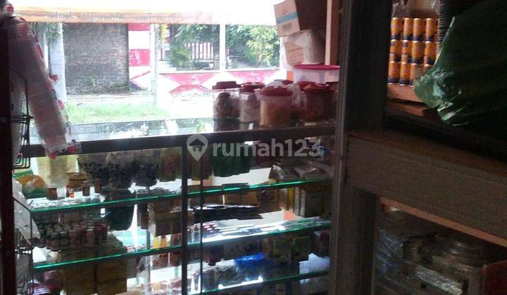 Rumah di Jalan besuk Ajung SHM Bagus Unfurnished 8