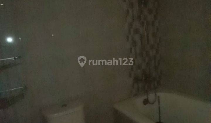 Rumah di Jalan Tegal Besar SHM Sudah Renovasi Selatan 5