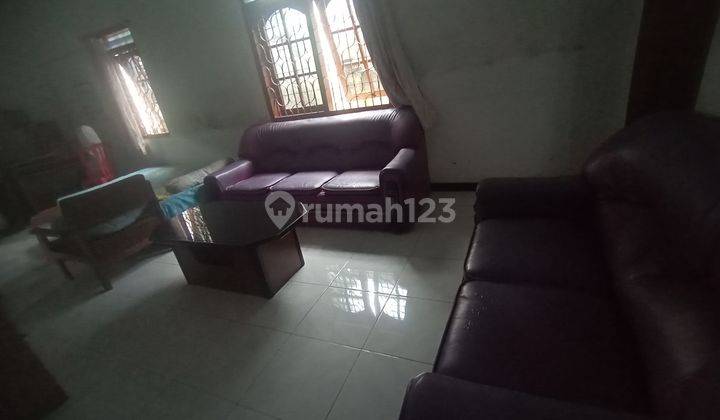 Rumah di Jalan Kartini SHM Bagus Timur 5