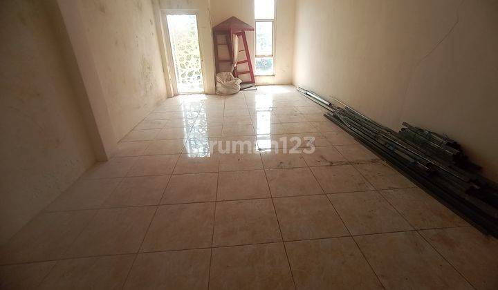 Ruko di Kampus UNEJ 71 m SHM Bagus 2Lantai 5