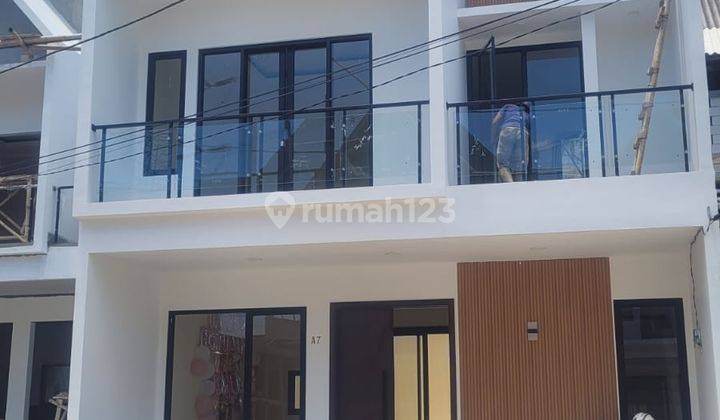 Rumah Nyaman 2 Lantai Siap Huni di Almarina Residence Rangkapan Jaya Depok 1