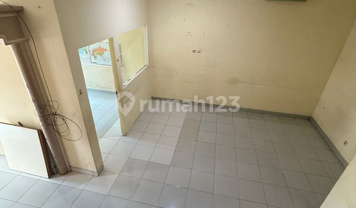 House in Kelapa Puan, Kelapa Gading, Size 6x15, Northeast facing