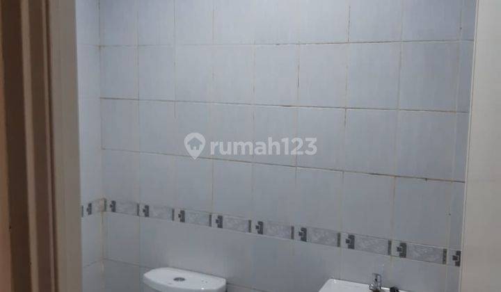 Dijual Cepat Ruko 3,5 Lantai di Duren Tiga Lokasi Strategis  3