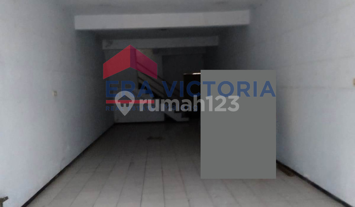 Ruko Di Kompleks Ruko Istana Lawang, Area Transit Bus Pariwisata 2