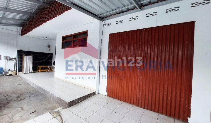 Ready-to-Occupy Tiny House in Borobudur Agung Near Widyagama Campus 2