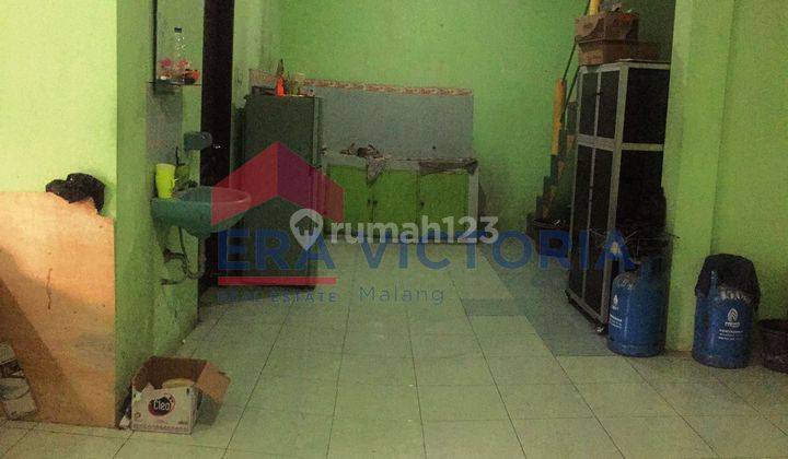 Rumah Besar Posisi Pojokan Di Kawasan Kuliner Titan Blimbing 5