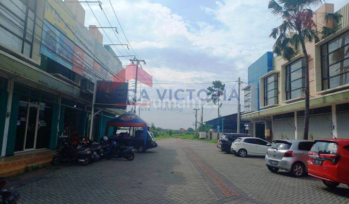 Komplek Ruko Grand Parimas Sudirman Kota Pasuruan Kawasan Ramai 3