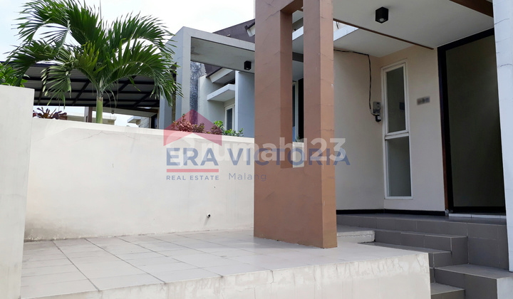 Disewakan Rumah Minimalis Puri Kartika Asri Sebrang Perum Araya 12