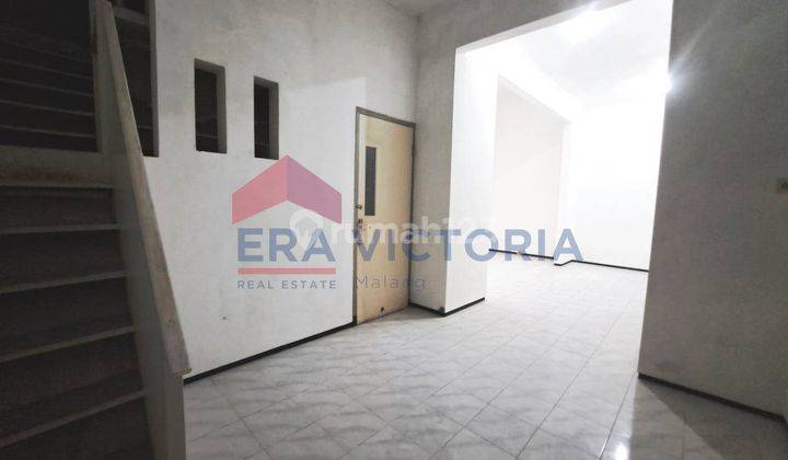 Disewakan Rumah Besar 3 Kamar Sulfat Blimbing Kota Malang Ready Dihuni 2