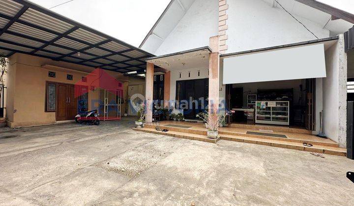 Rumah Poros Jalan Dekat Kantor Desa Malangsuko Cocok Untuk Usaha 2