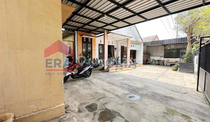 Rumah Poros Jalan Dekat Kantor Desa Malangsuko Cocok Untuk Usaha 1