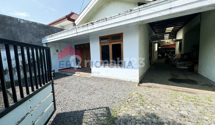 Comfortable House in Janti Area Near Mie Gacoan & Shopping Center 2