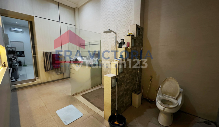 Rumah Terawat dan Luas Dieng Lokasi Dekar Kampus UNMER dan Mall MCP  2