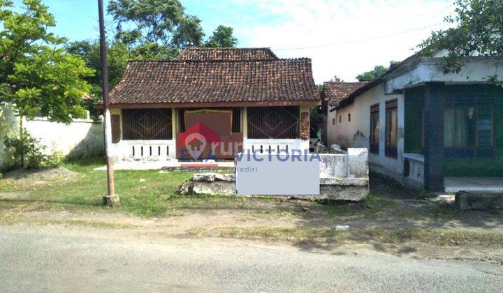 Rumah Jual di Nganjuk Suasana Tenang Dan Nyaman Cocok Untuk Tinggal  1