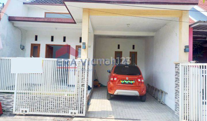 DIJUAL Rumah Perum Dekat Velodrom Carport Lebar Kota Malang  1