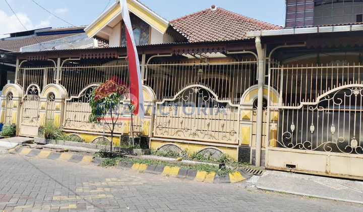 Ready-to-Occupy House in Blimbing Cluster with Easy Access to Hospital, Offices, & Plaza