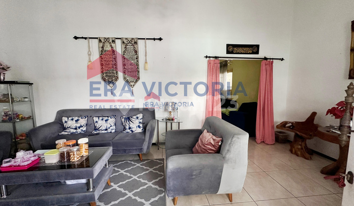 House in Lowokwaru Area, Good Location, Suitable for Residence or Office 2