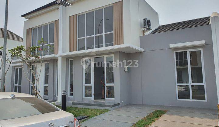 Rumah di Paramount Petals, Tangerang, Cluster Canna 1