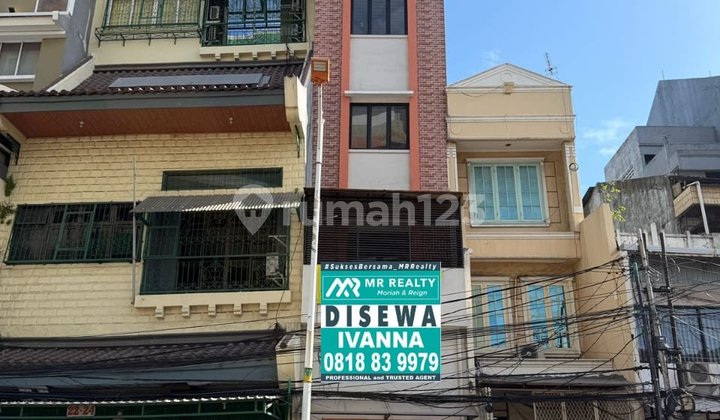 For Rent Shophouse at Perniagaan Raya, Pasar Pagi, Strategic Location 1