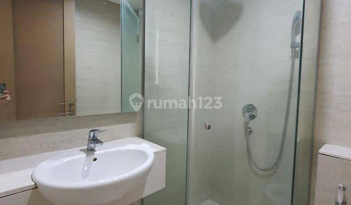 Dijual Apartemen Taman Anggrek 2 Unit Unfurnished 2