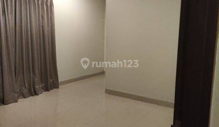 Rumah 2 Lantai Premier Riviera Jatinegara Cakung 2