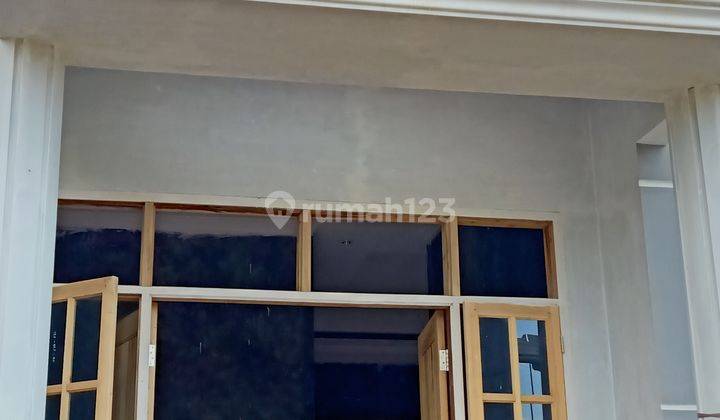RUMAH MEGAH DEKAT AREA PERKANTORAN DAN PUSAT PENDIDIKAN  6