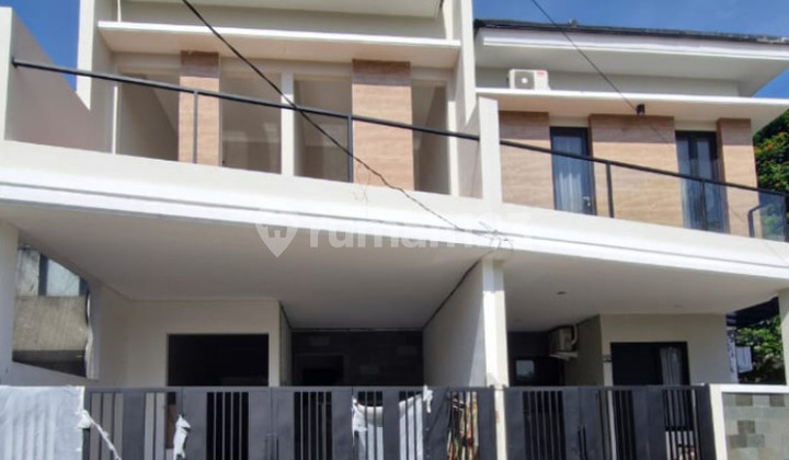 Wiyung Brantas Permai New House Ready to Occupy Rare Wiyung Brantas Permai New House Ready to Occupy Rare