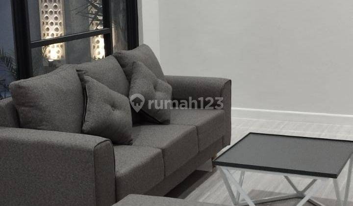 Rumah Model Modern Minimalis Baru Cluster San Diego Pakuwon City 18