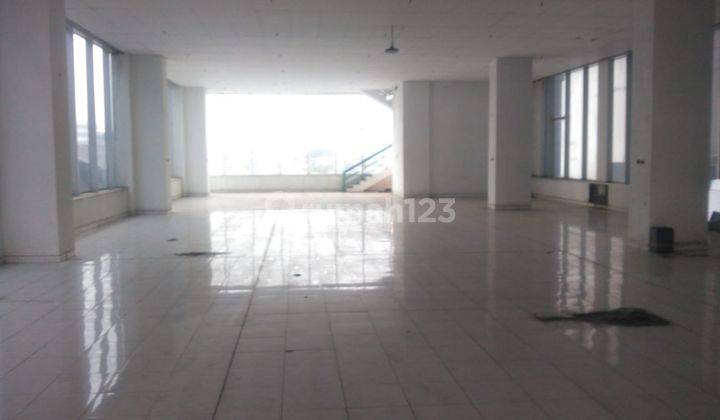 Gedung 0 Jalan Kedungdoro Pusat Kota Strategis 2