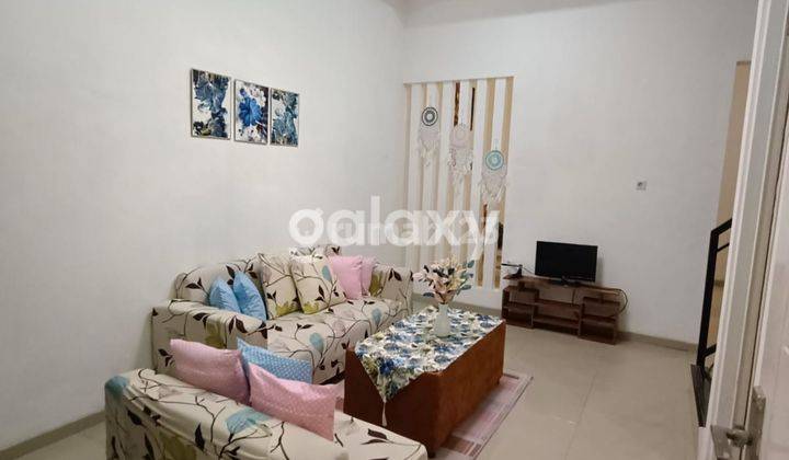 tampak depan rumah green semanggi mangrove murah