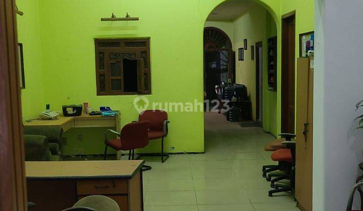 Rumah Hitung Tanah Jalan Barito Tengah Kota Strategis Darmo 2